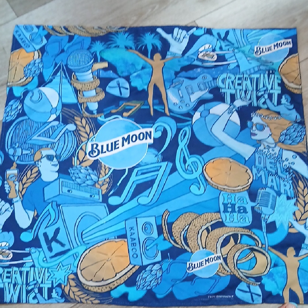 Blue Moon Men's Graphic Scarf - Blue and Orange